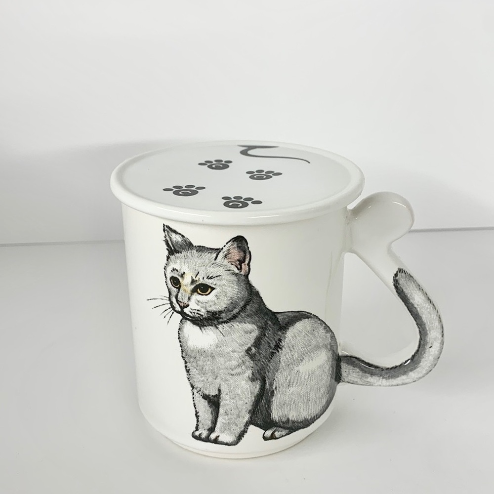 Vintage Cat Tail Mug Coffee Cocoa Tea Mug With Paw Print Lid 12oz